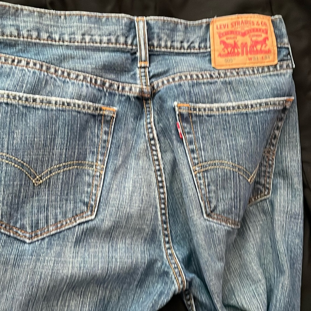 levi jeans